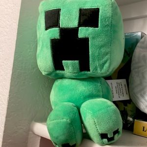 Plush Bank (MineCraft Creeper)